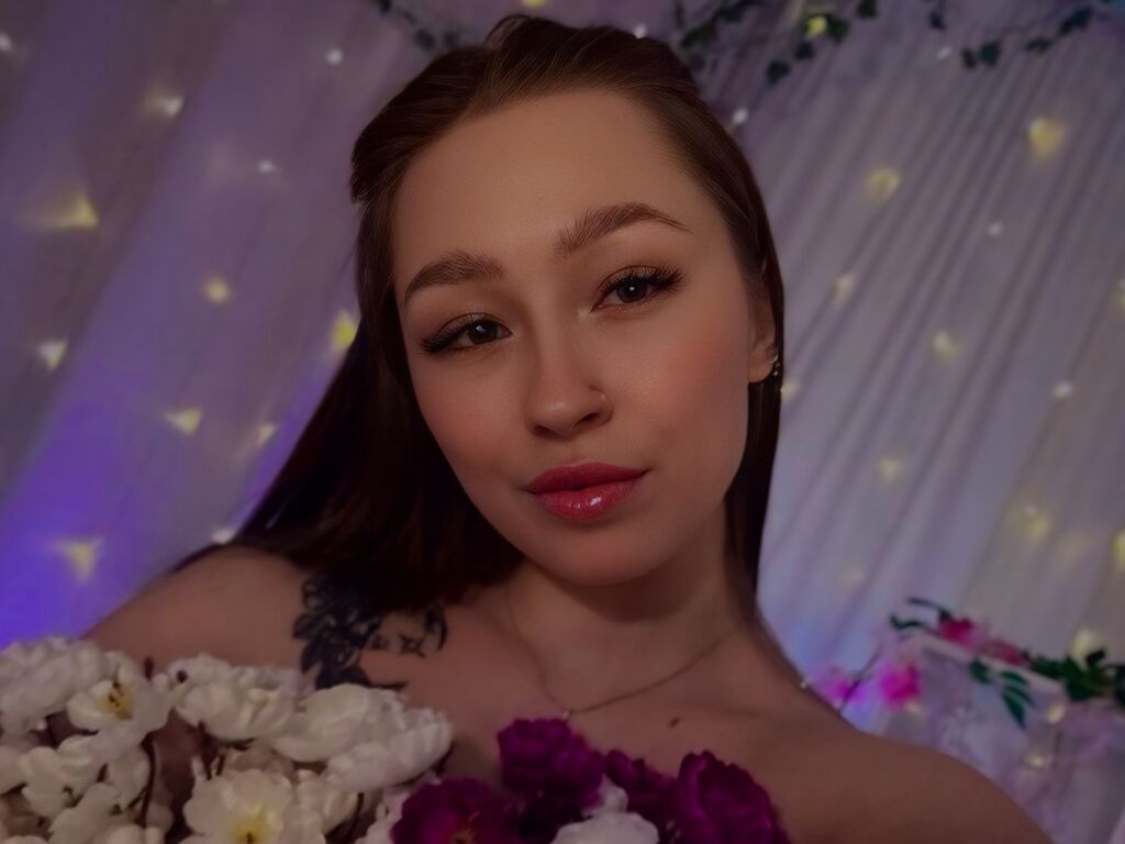 EvaEverett